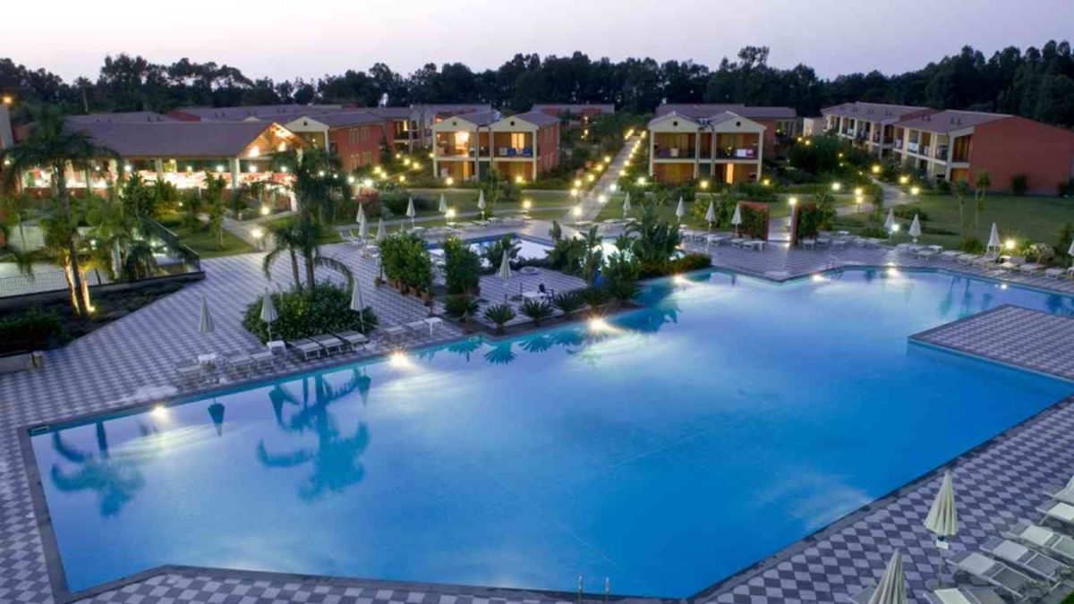  piscina - VOI BAIA DI TINDARI RESORT a Furnari